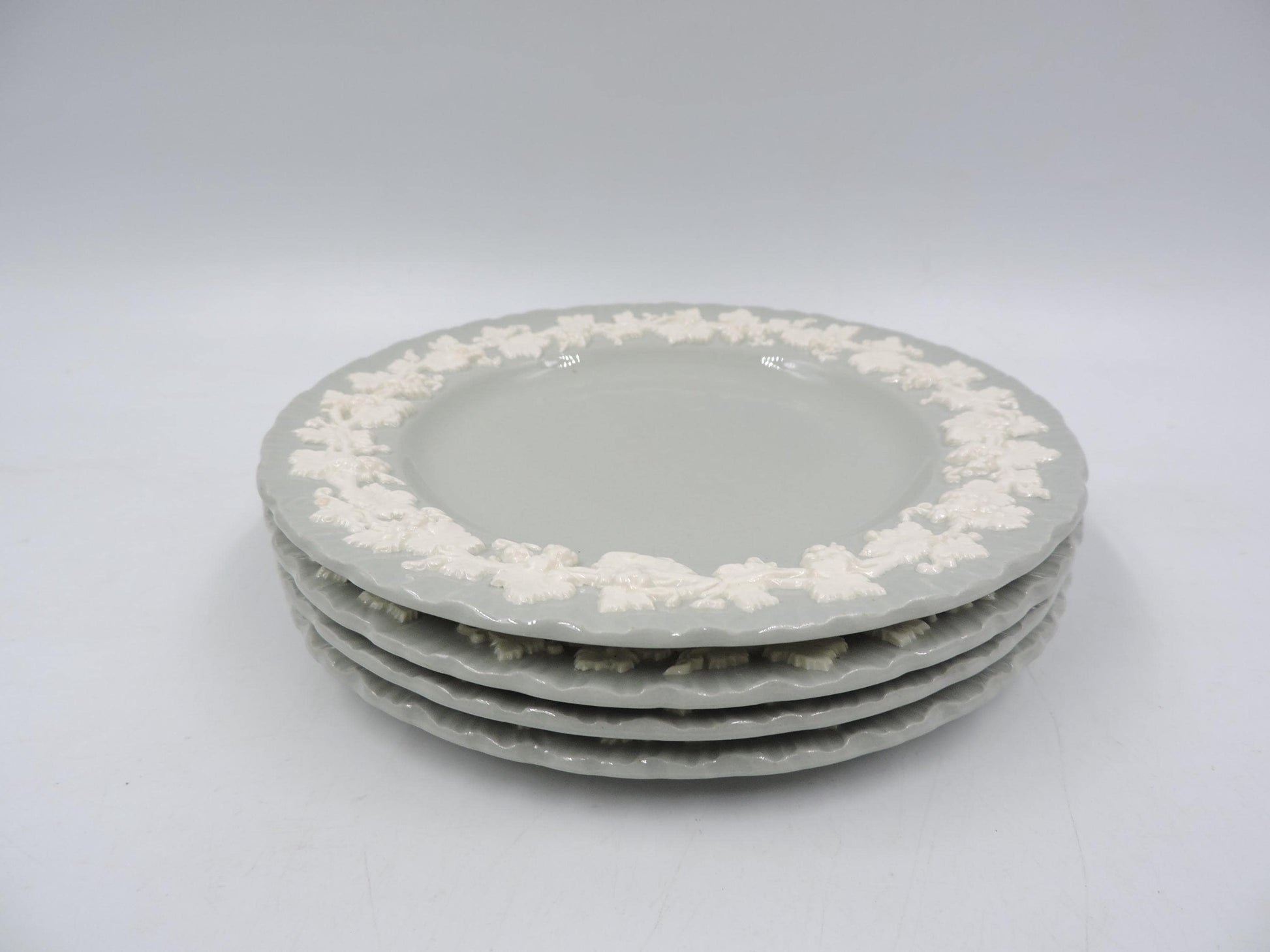 Wedgwood Queens ware Grey Shell Edge Bread Plate set of 4