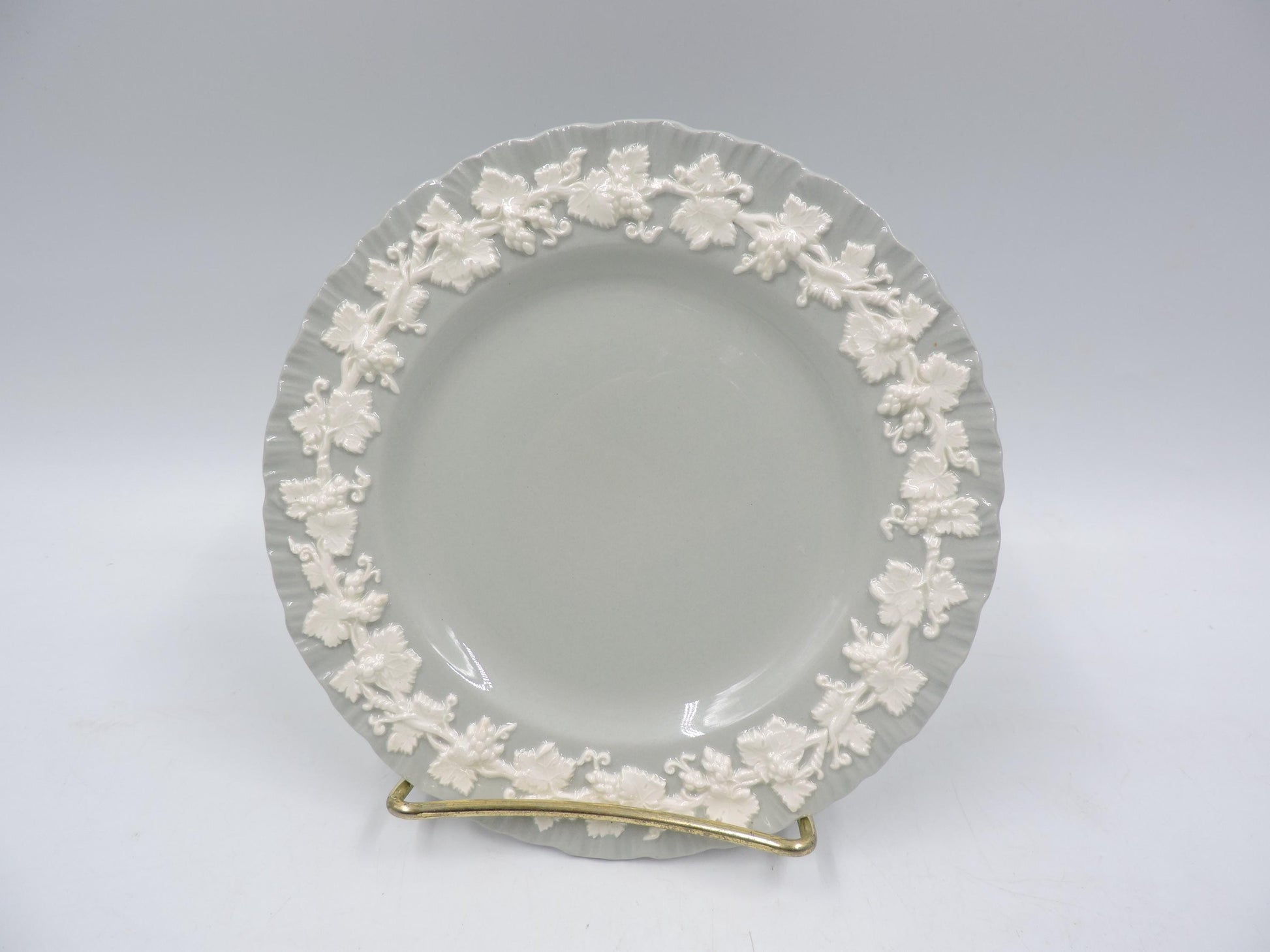Wedgwood Queens ware Grey Shell Edge Bread Plate set of 4