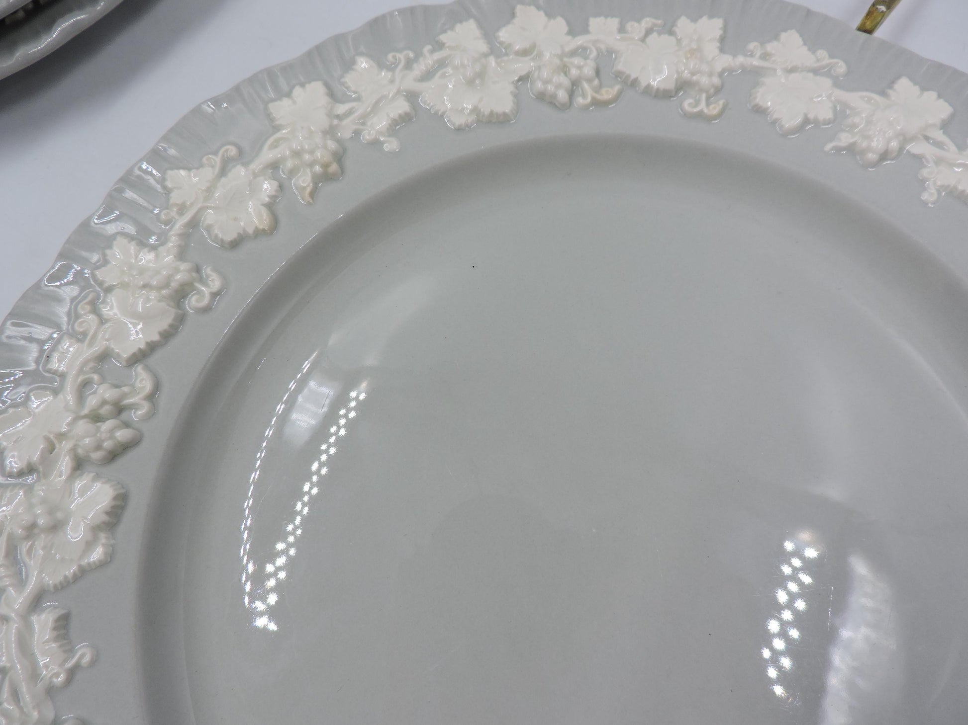 Wedgwood Queensware Shell Edge Dinner Plates Set of 4