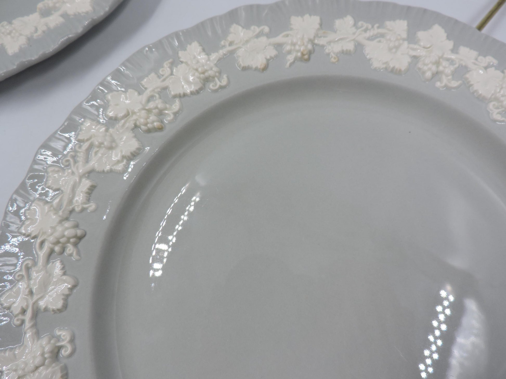 Wedgwood Queensware Shell Edge Dinner Plates Set of 4