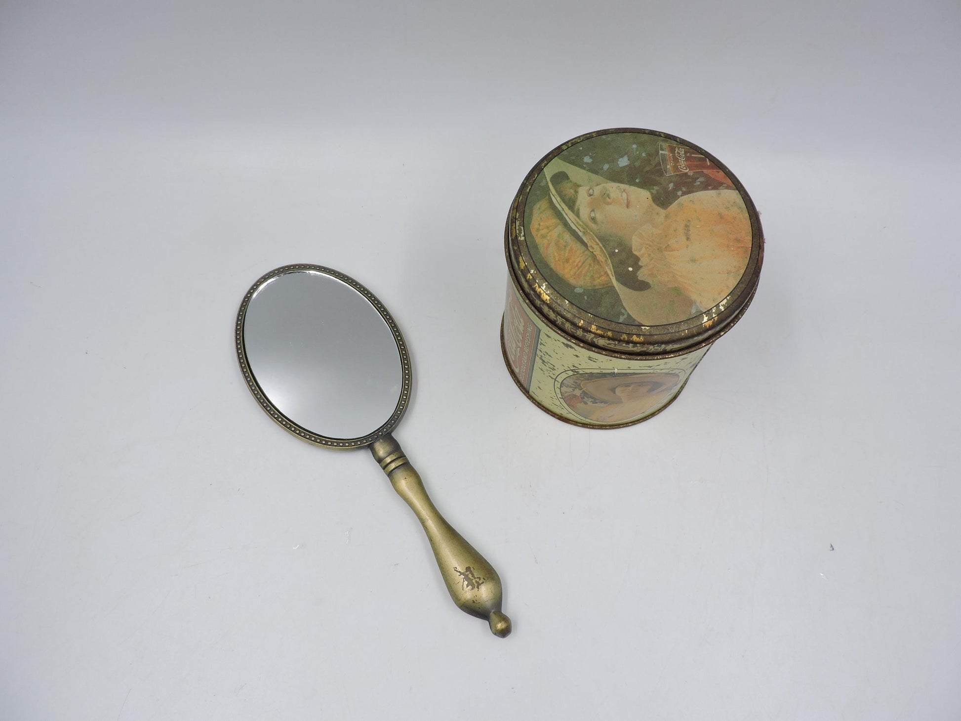Coca Cola Vintage Tin Box & Pocket Mirror