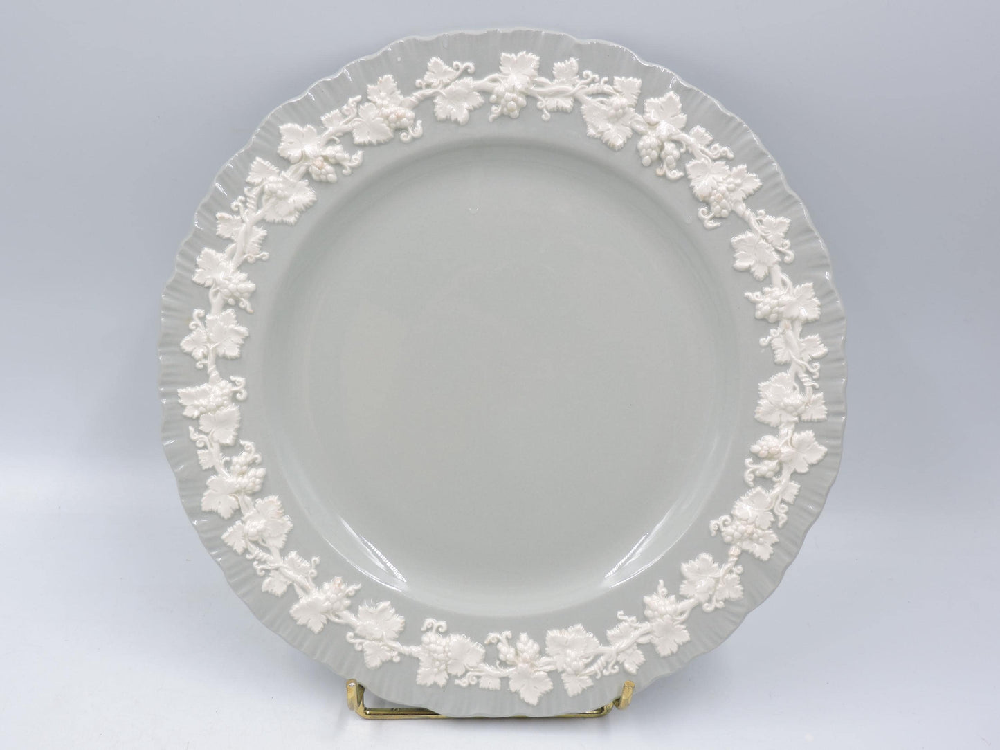 Wedgwood Queensware Shell Edge Dinner Plates Set of 4