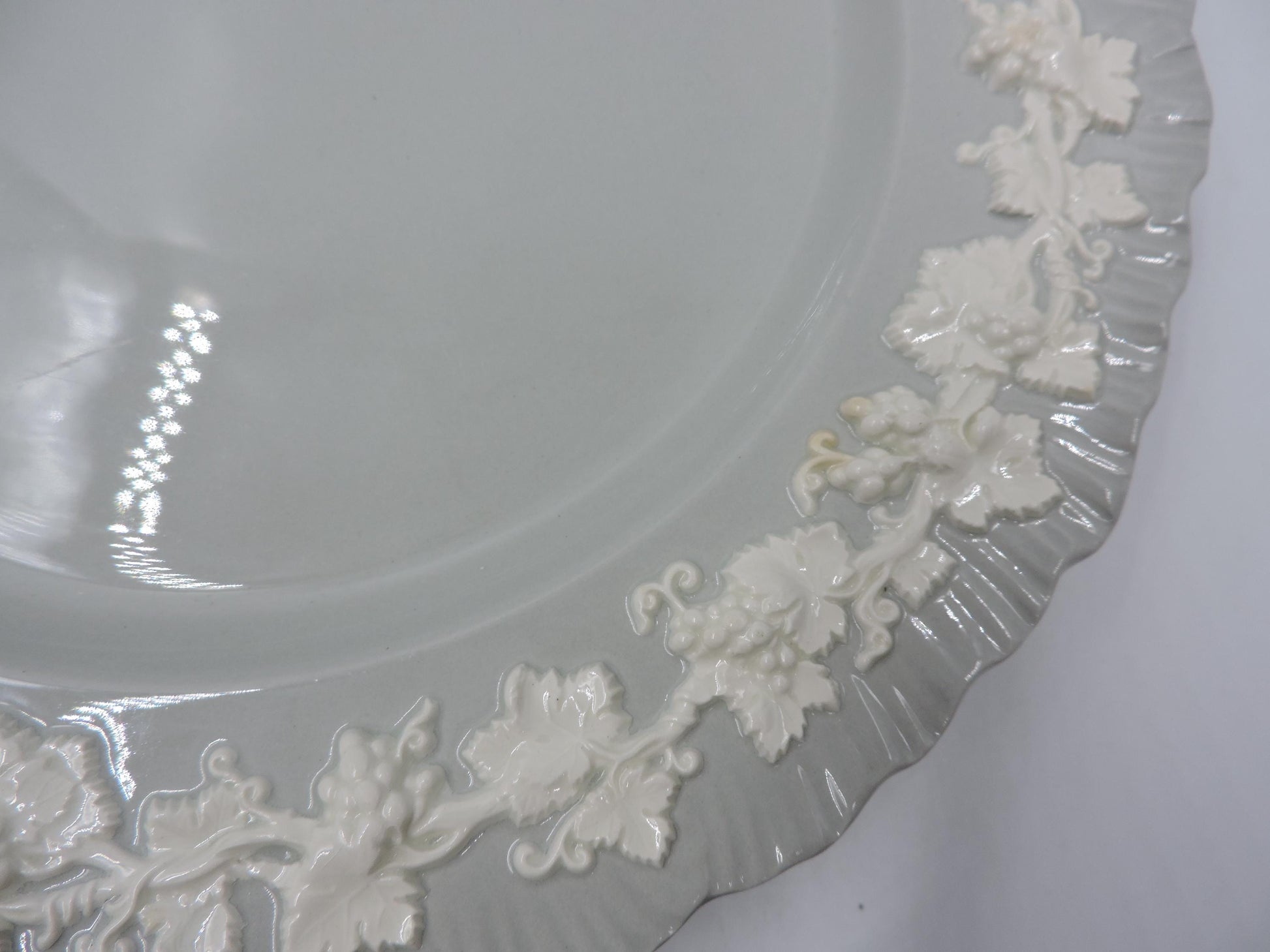 Wedgwood Queensware Shell Edge Dinner Plates Set of 4