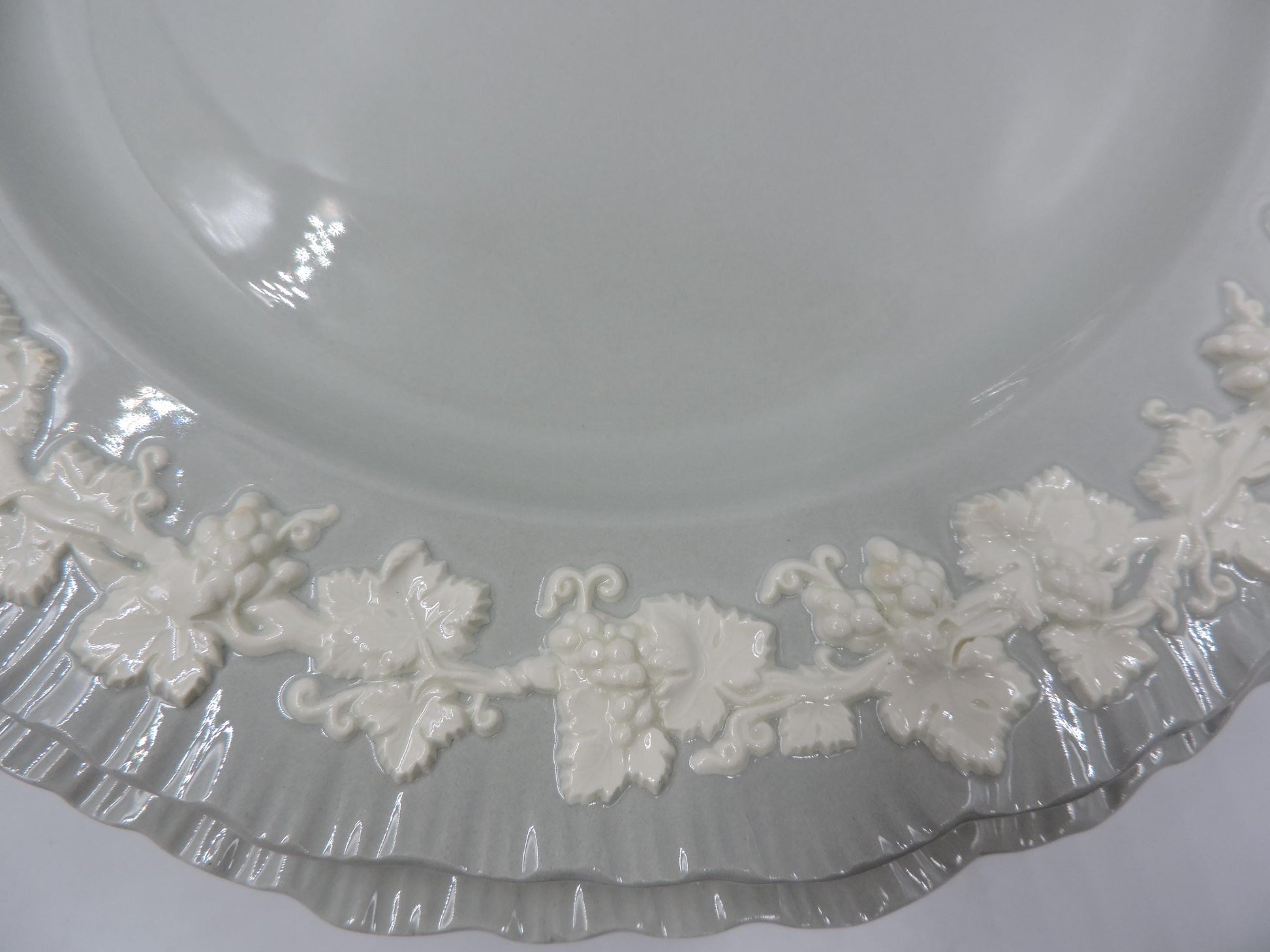 Wedgwood Queensware Shell Edge Dinner Plates Set of 4