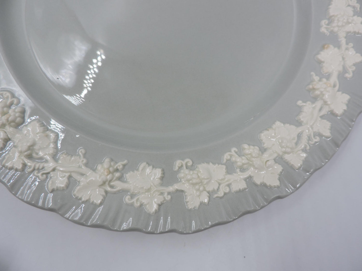 Wedgwood Queensware Shell Edge Dinner Plates Set of 4