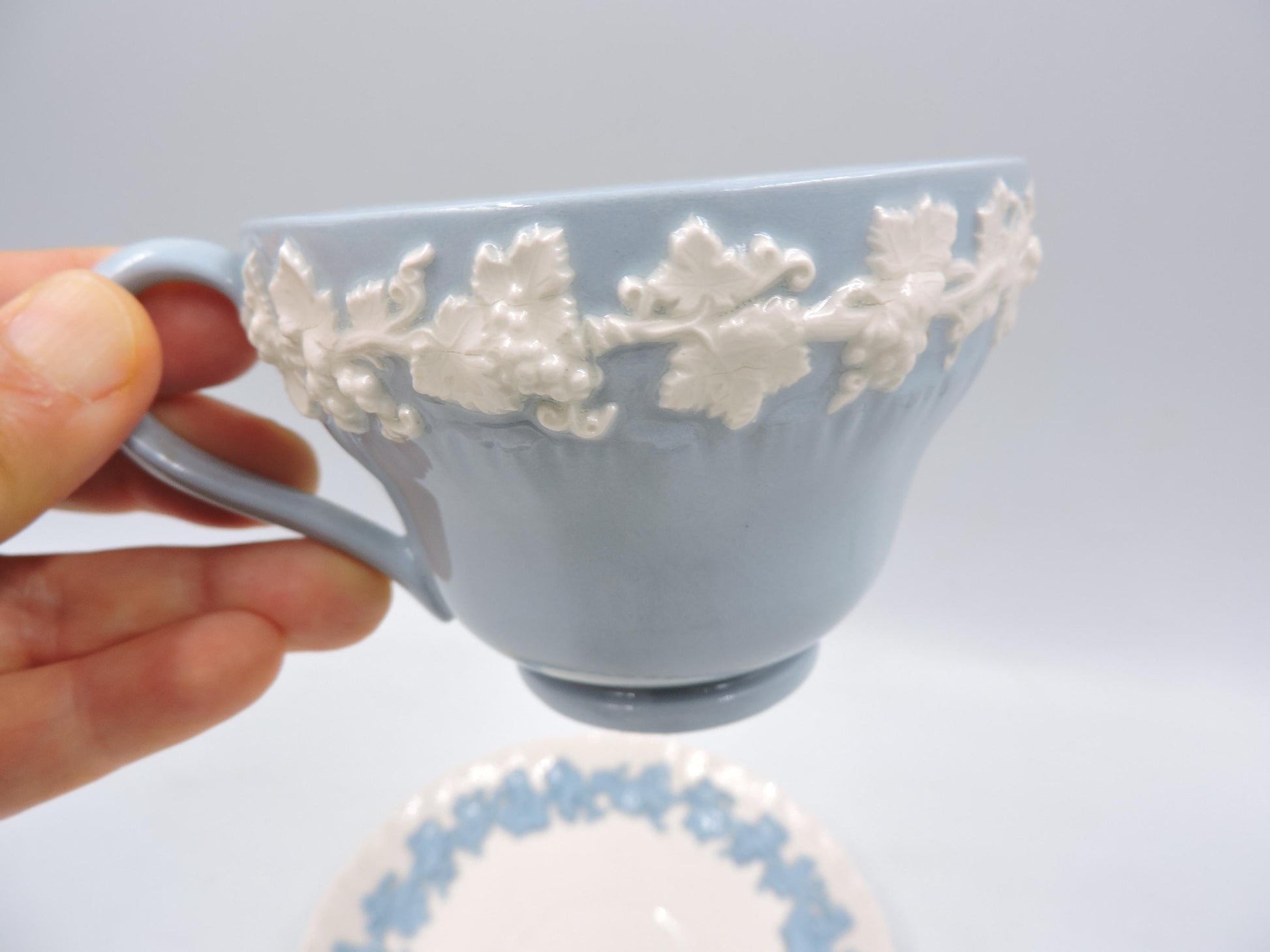 Wedgwood Queensware Mismatched Tea Cup & Saucer Set