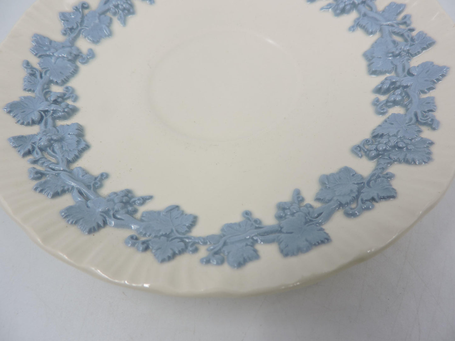 Wedgwood Queensware Mismatched Tea Cup & Saucer Set