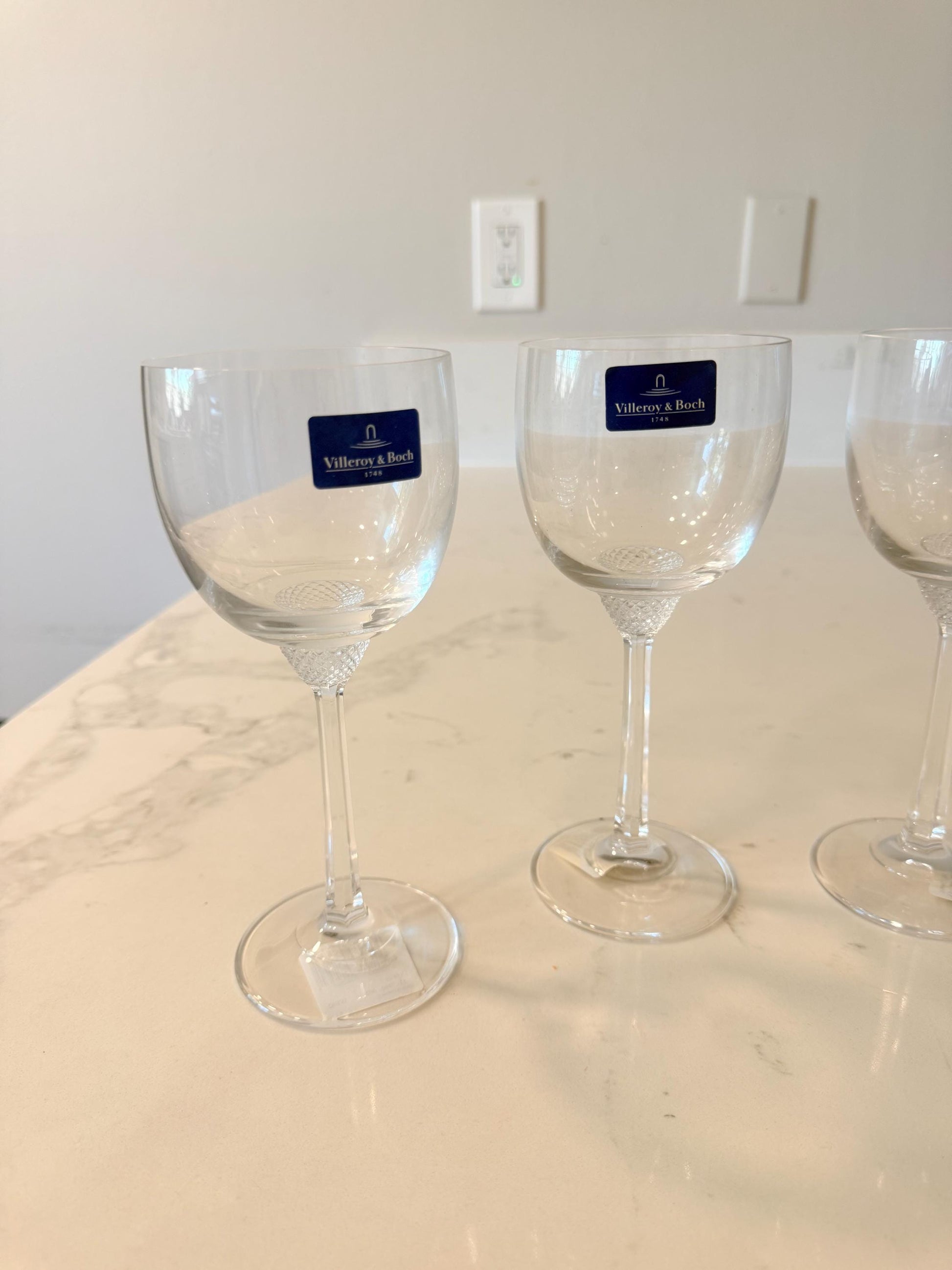 11-7390-0020 Villeroy & Boch Octavie Claret, 9.5 oz, Crystal Set of 4