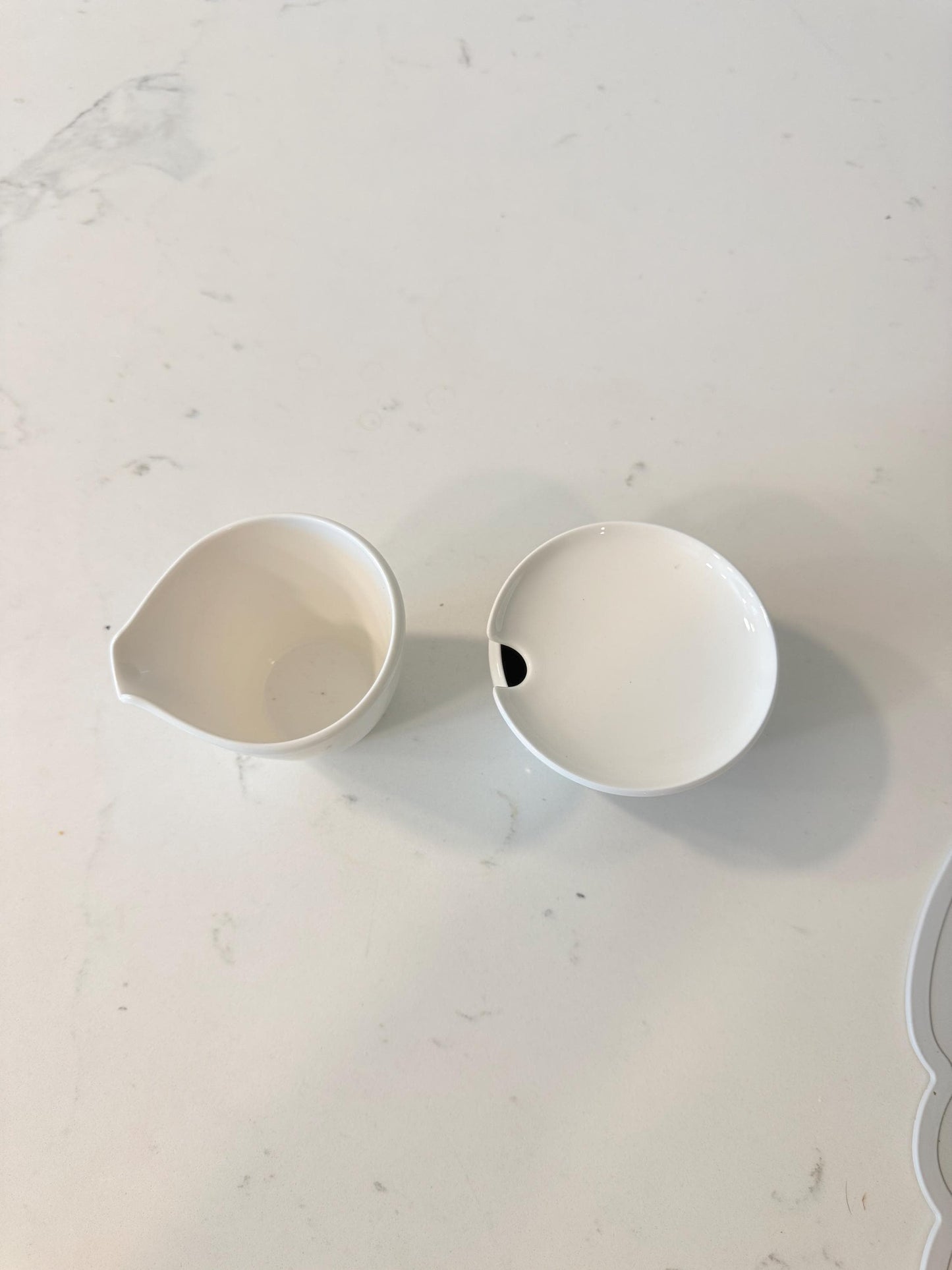 Villeroy & Boch Flow Sugar Bowl , Creamer