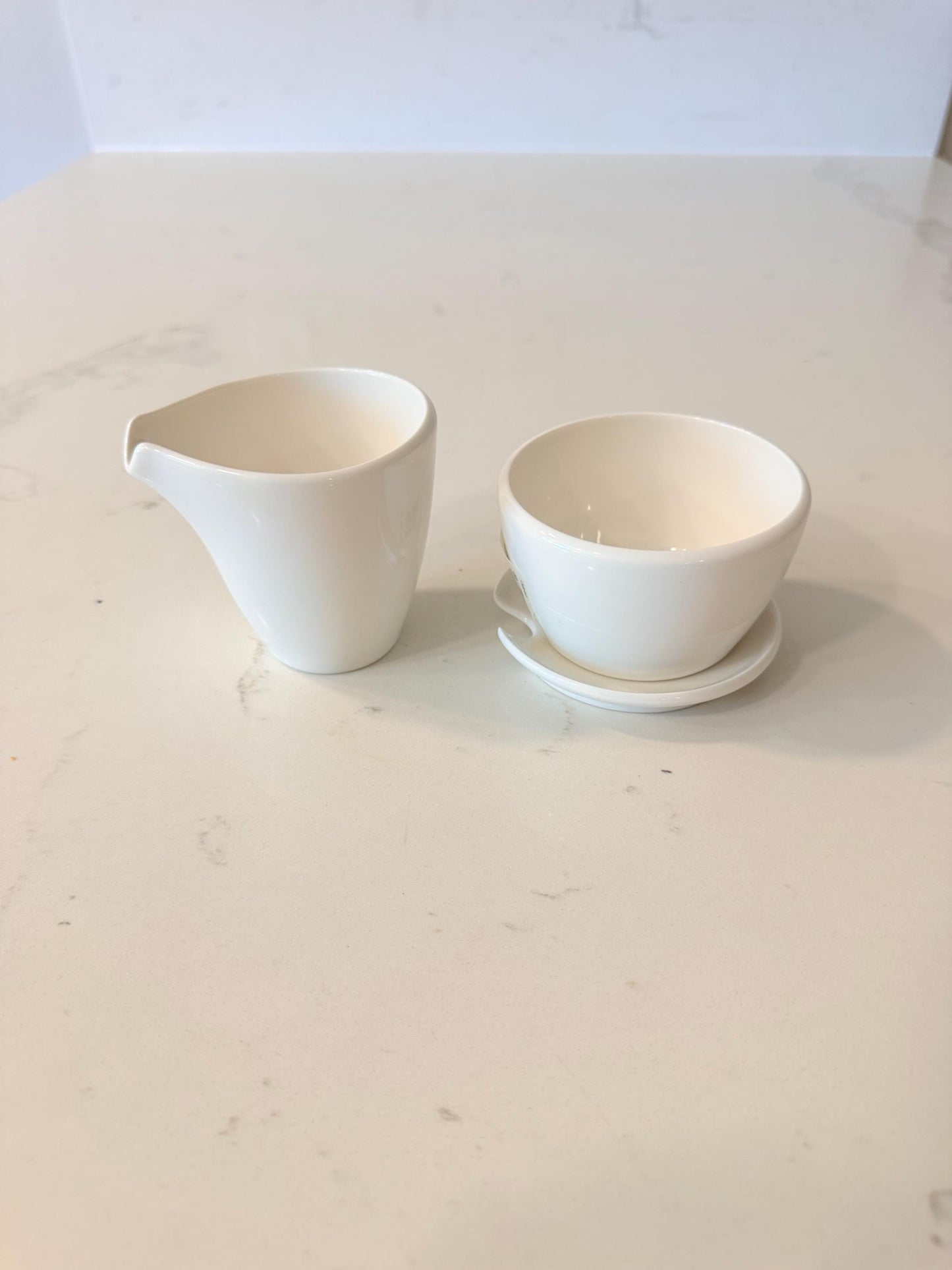 Villeroy & Boch Flow Sugar Bowl , Creamer