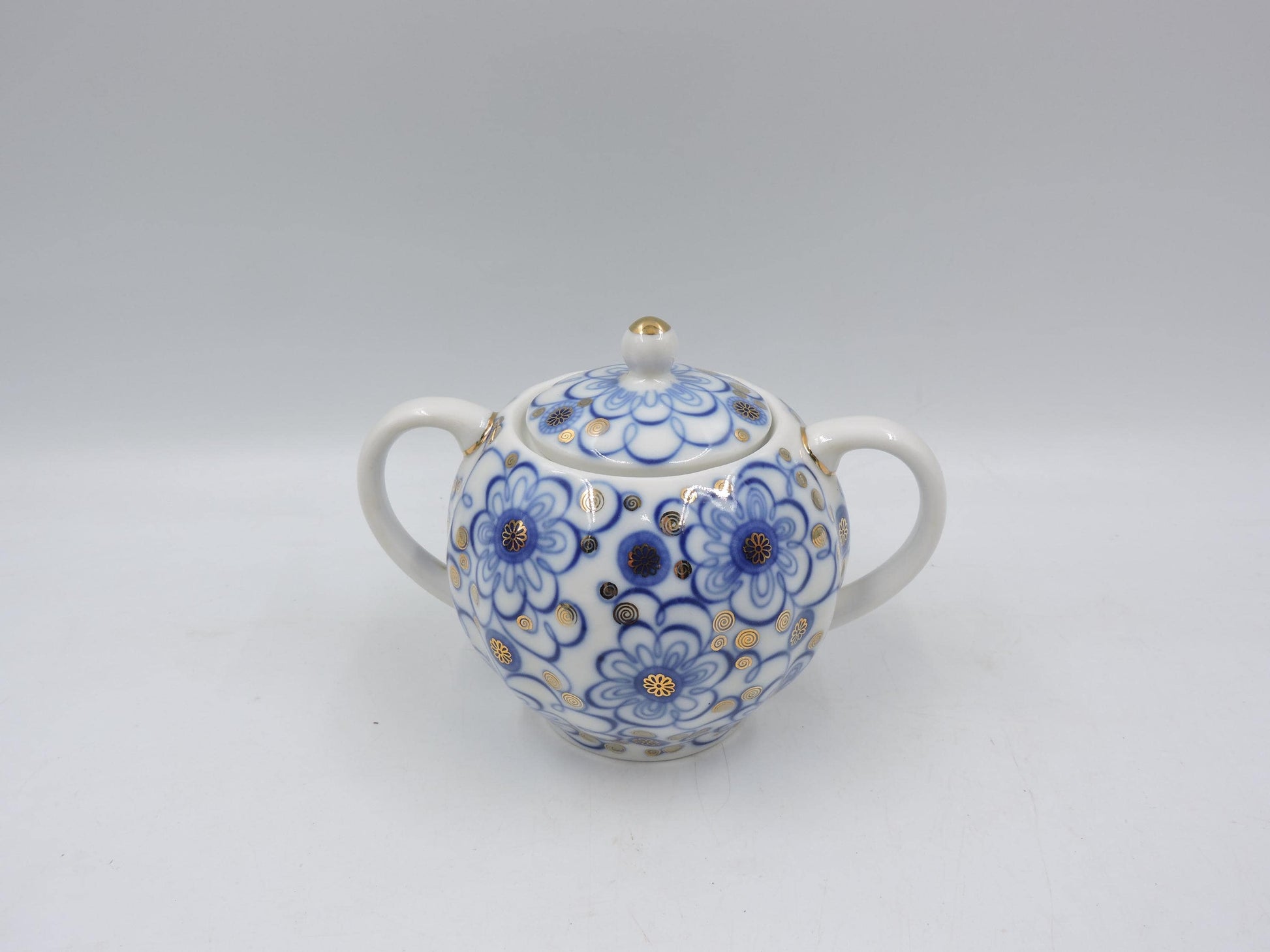 Lomonosov Imperial Porcelain Cornflower Sugar Bowl 450ml (15.2 oz)