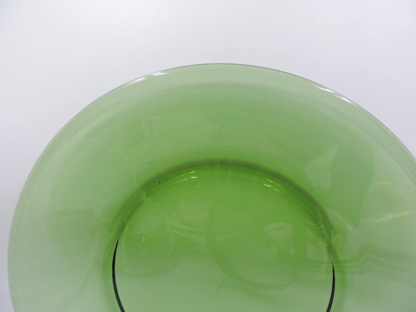 Villeroy & Boch Green Glass Charger Plate