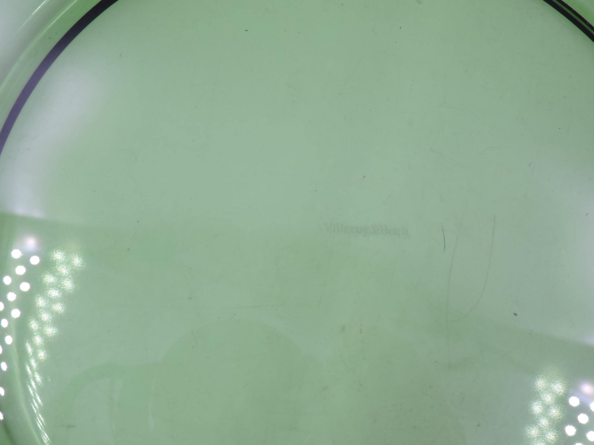 Villeroy & Boch Green Glass Charger Plate
