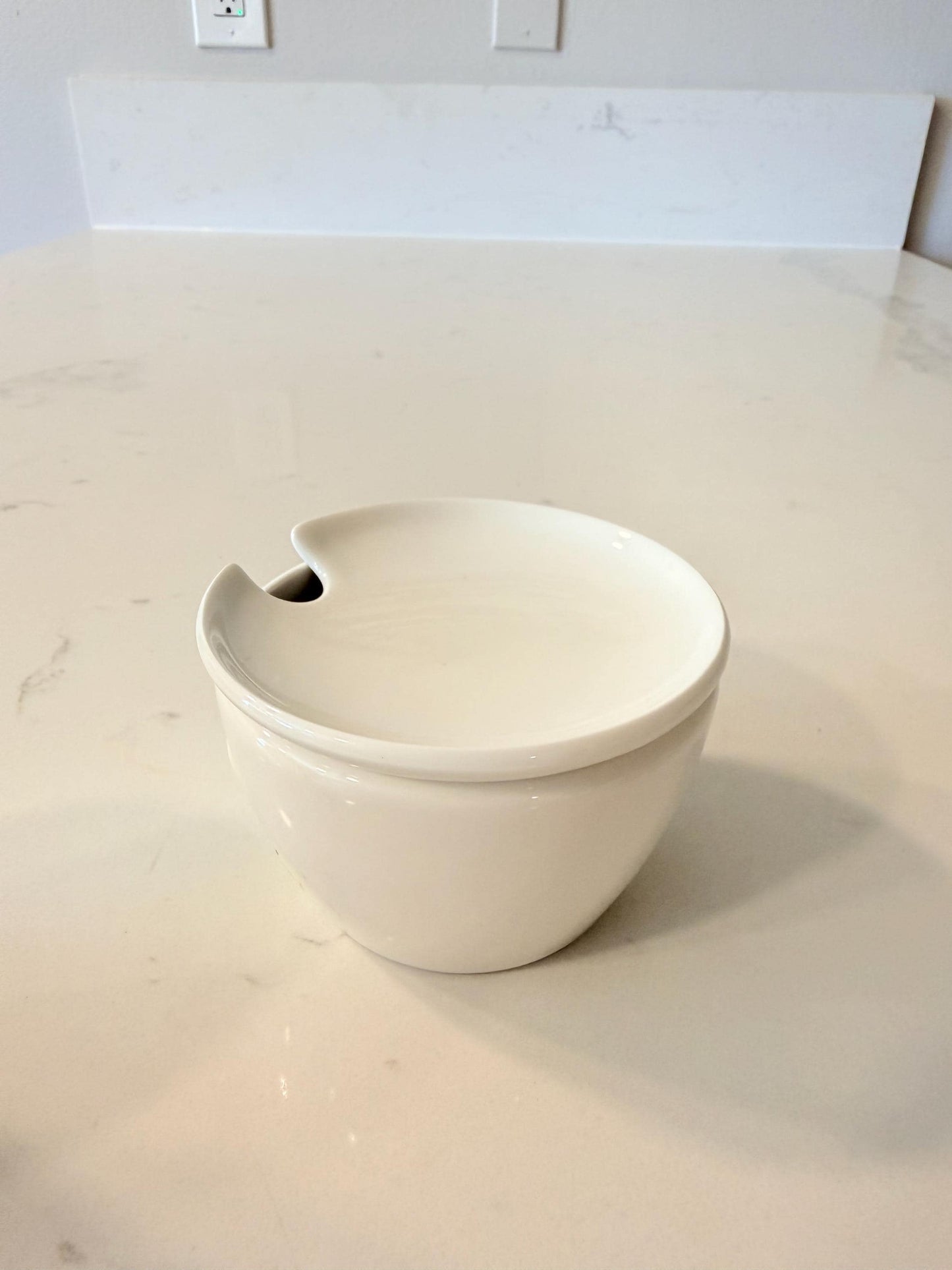 Villeroy & Boch Flow Sugar Bowl , Creamer
