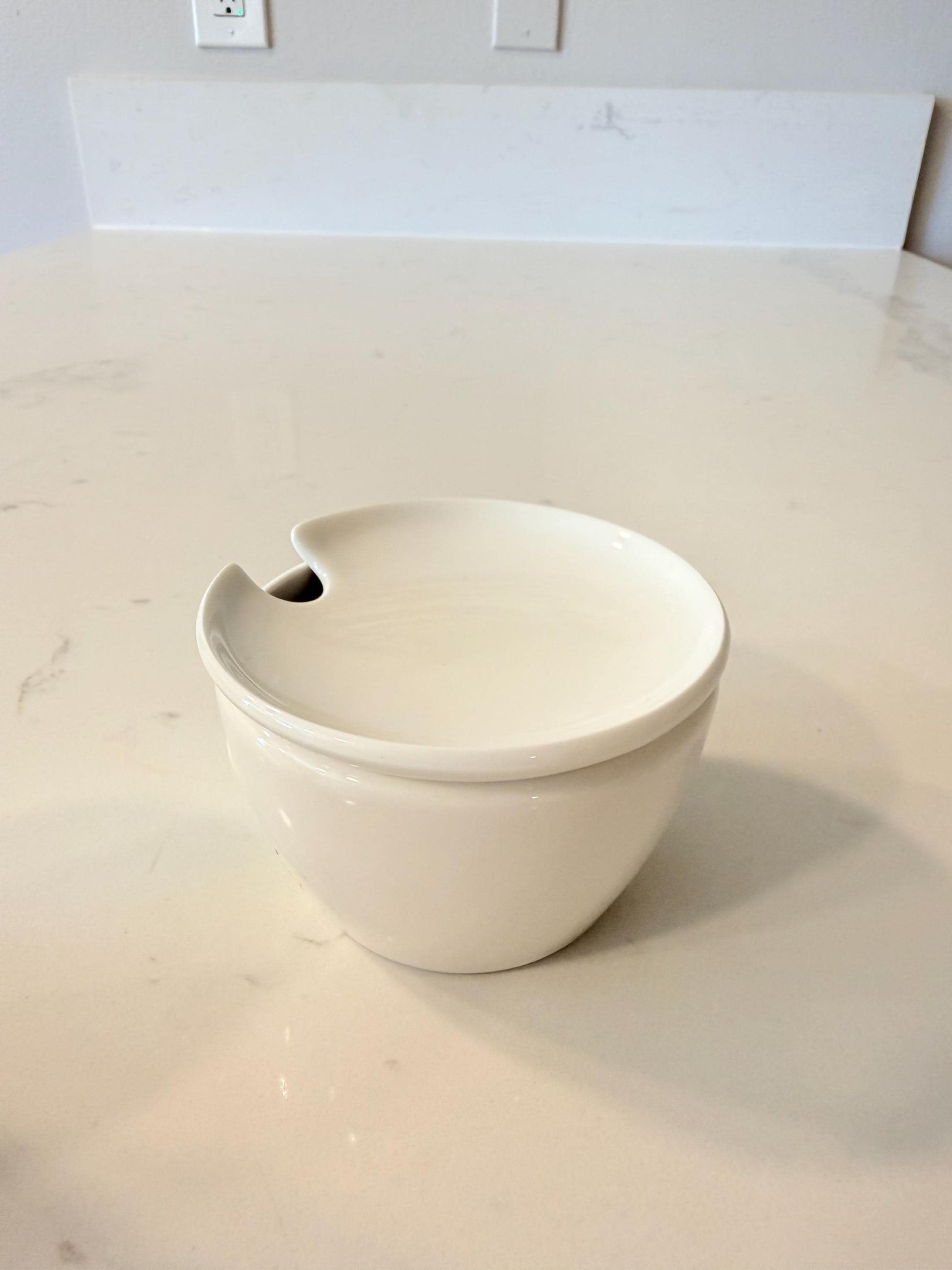 Villeroy & Boch Flow Sugar Bowl , Creamer