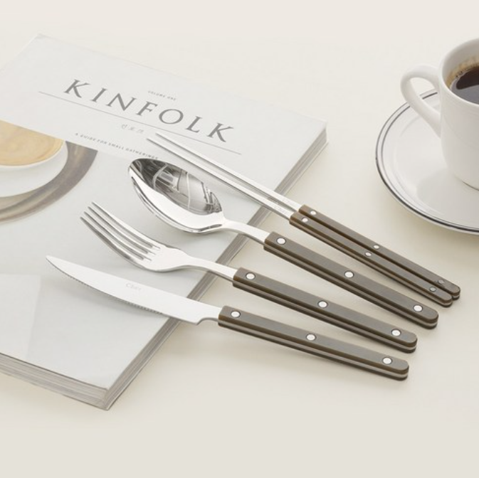 Premium 16-Piece Cier Farbe Cutlery Collection by Maison Objet